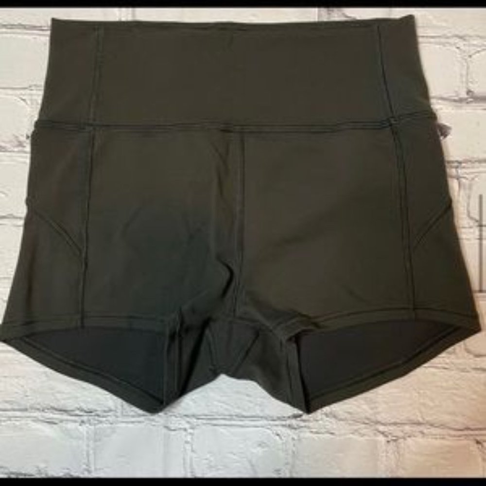 Lululemon In Movement Everlux Shorts Size 6